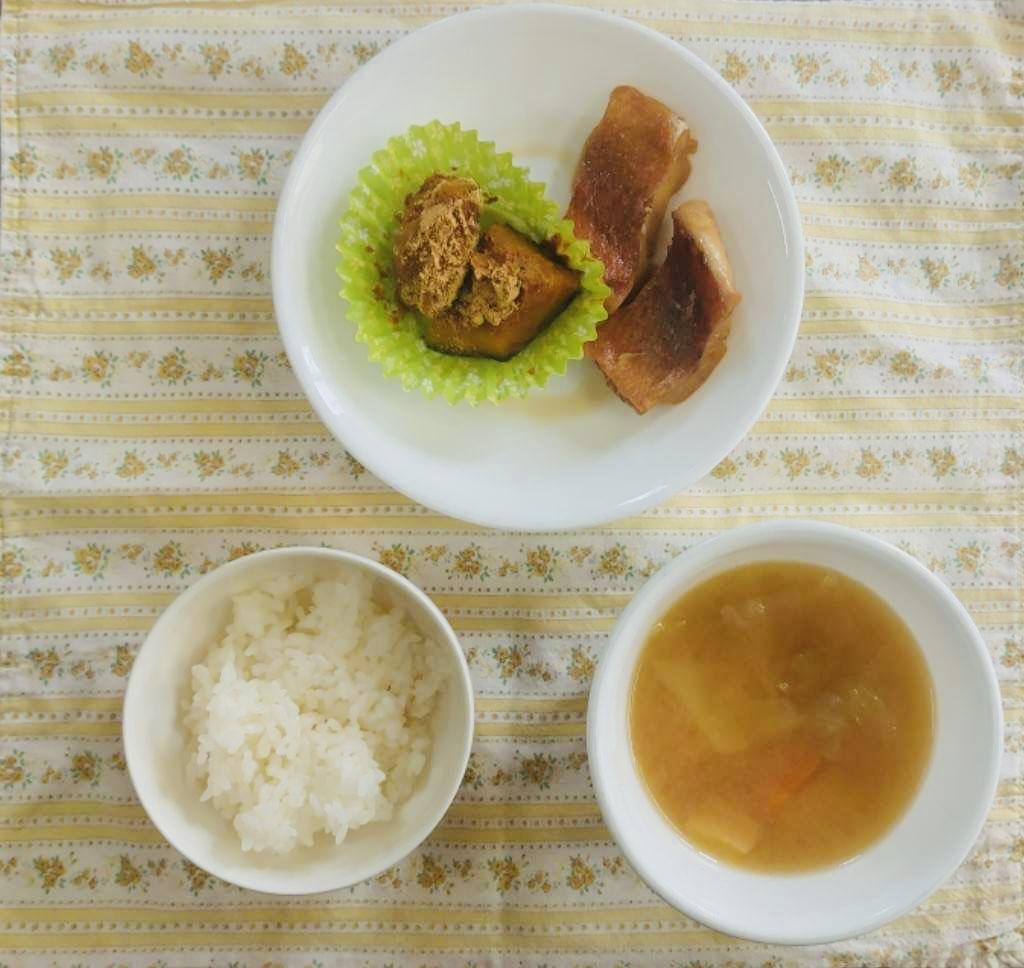 今日の給食　2023年8月8日