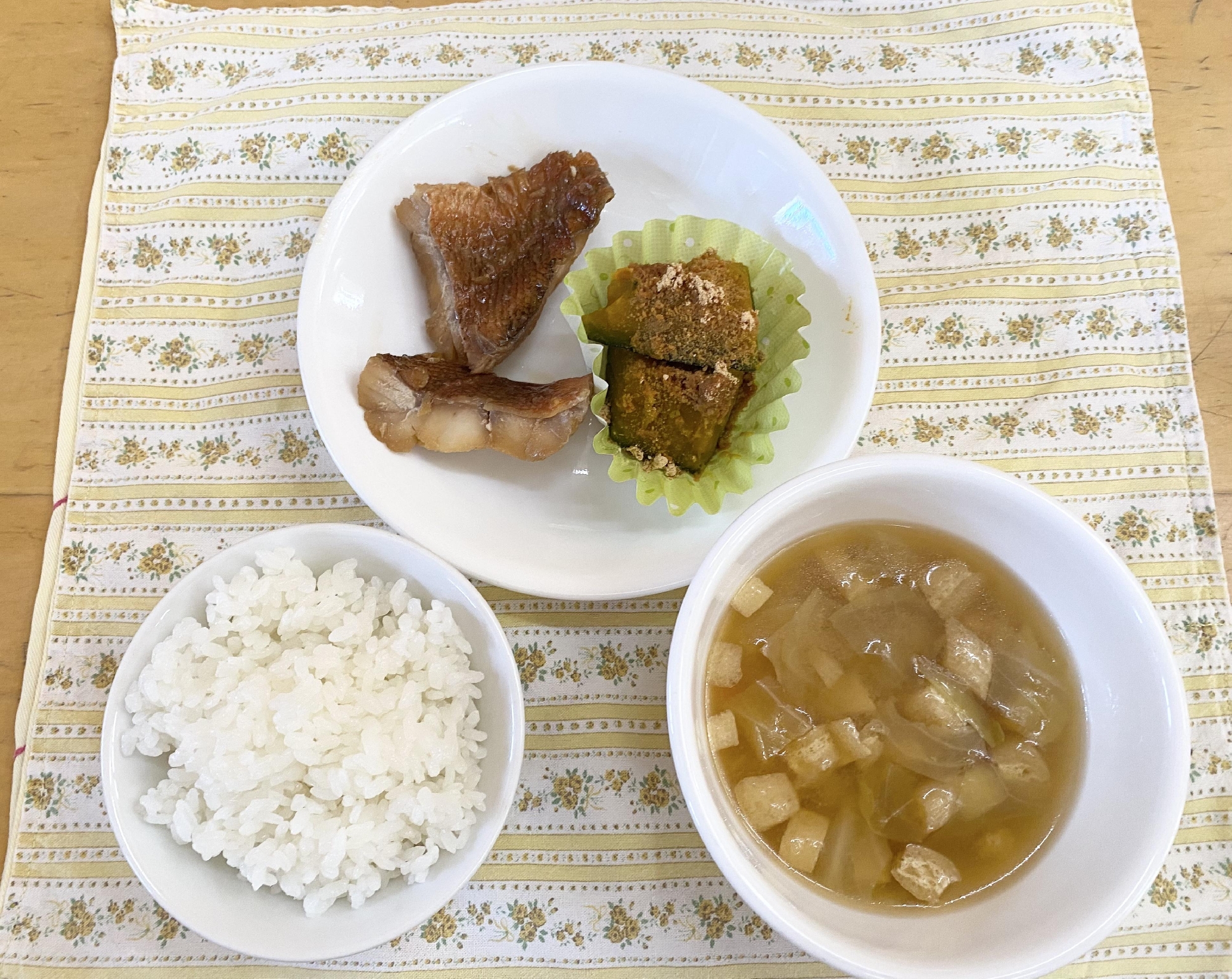 今日の給食　2023年7月11日