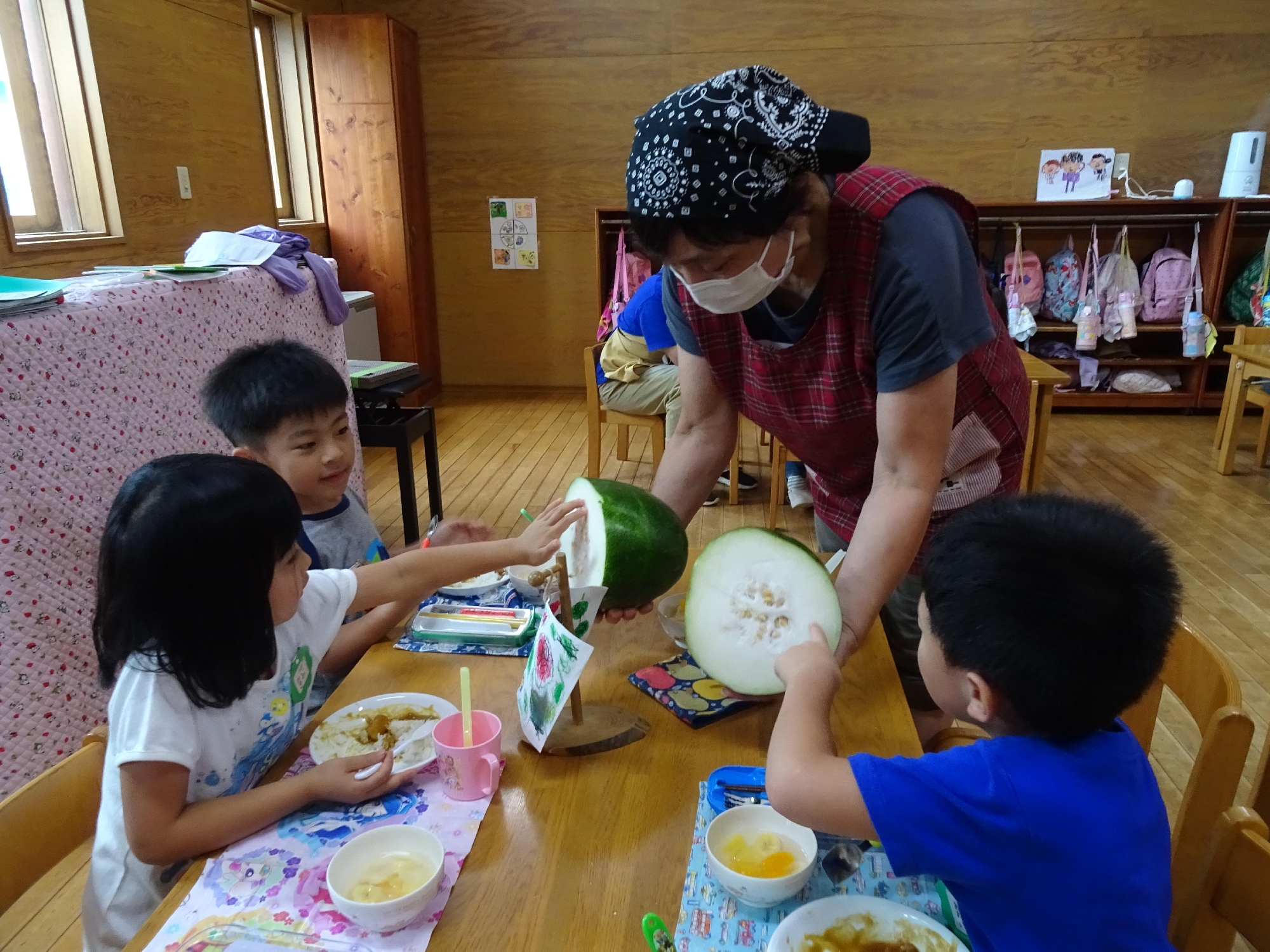 園と家庭で「食育」