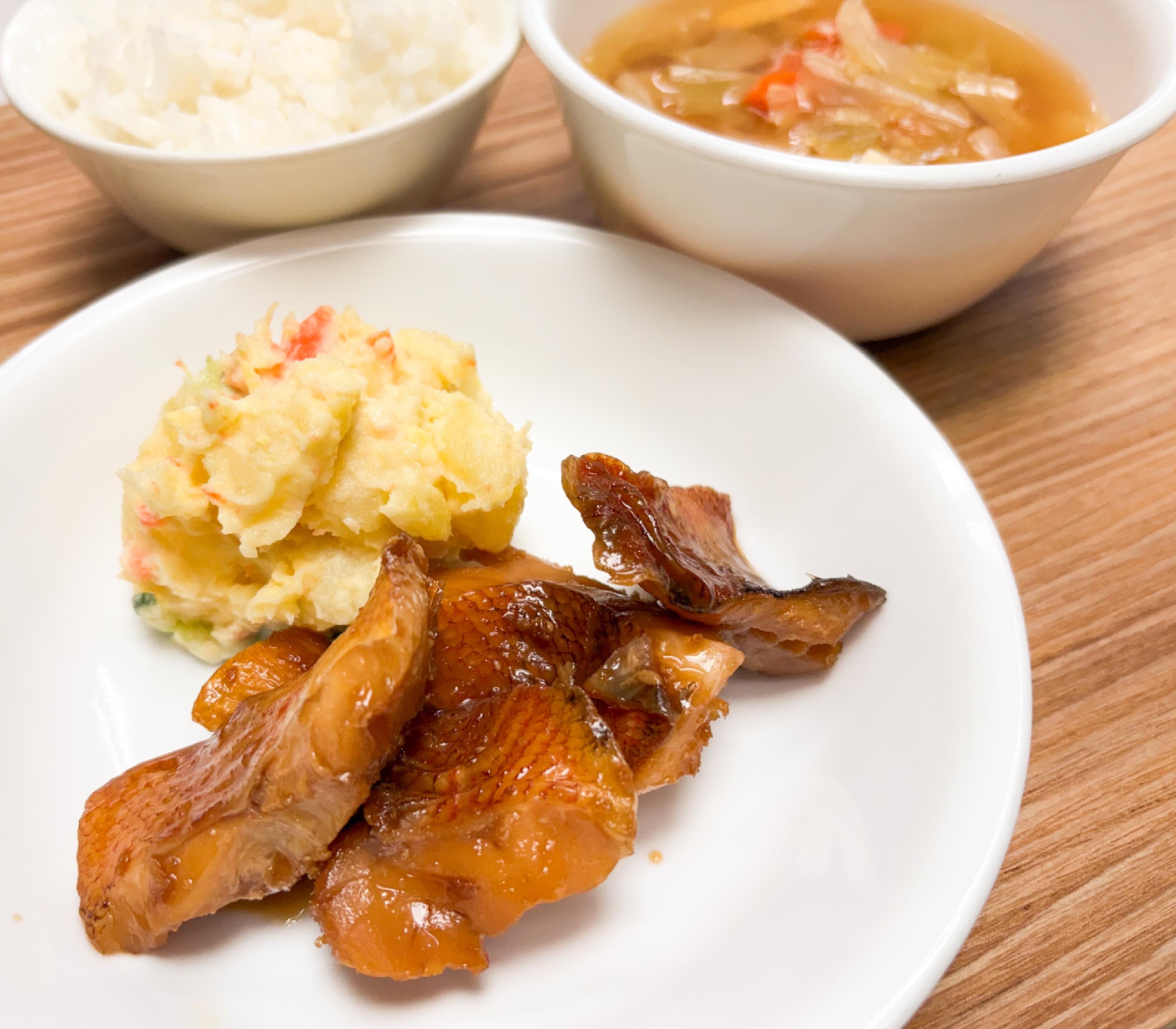 今日の給食　2025年12月10日