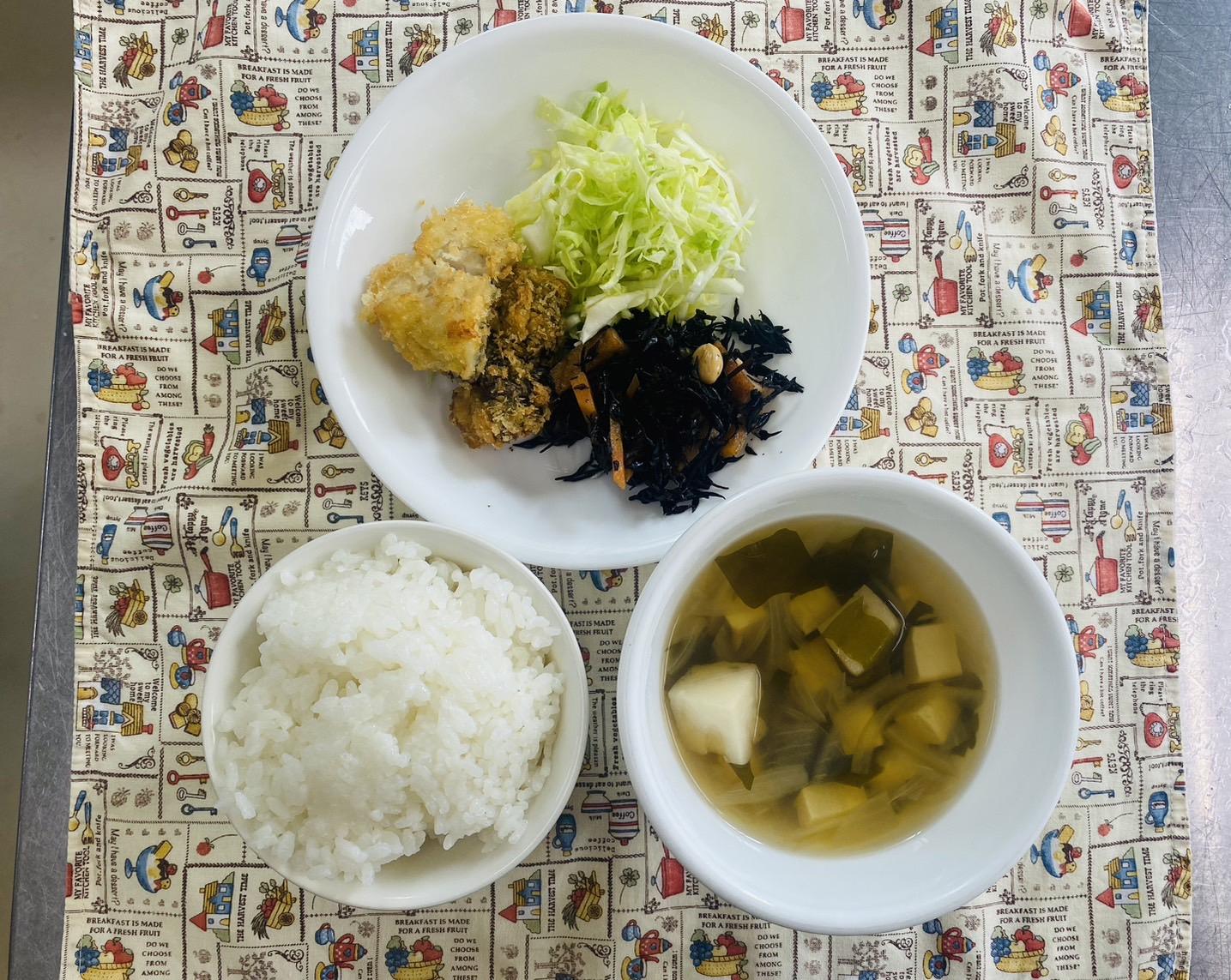 今日の給食　2023年3月30日